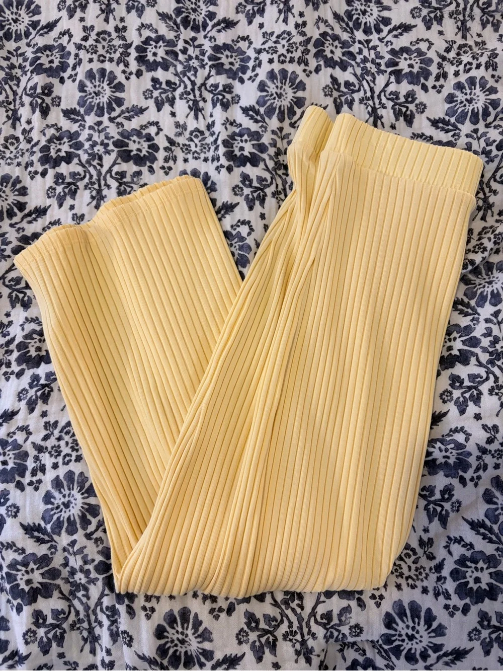 Old Navy Ribbed Knit Midi Skirt - Yellow
